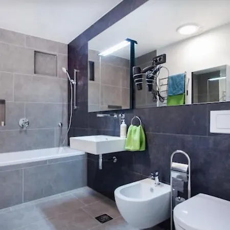 Apartment On Ljubljana Riverbank - Svetla Tocka * リュブリャナ
