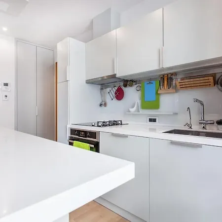 Apartment On Ljubljana Riverbank - Svetla Tocka